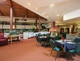 Hotel Ramada Conference Center South Indianapolis Esterno foto